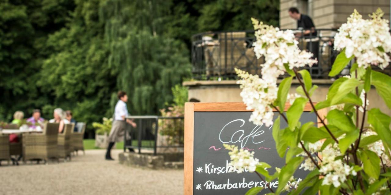 Schloss Kaarz Mit Park Hotel Exterior photo